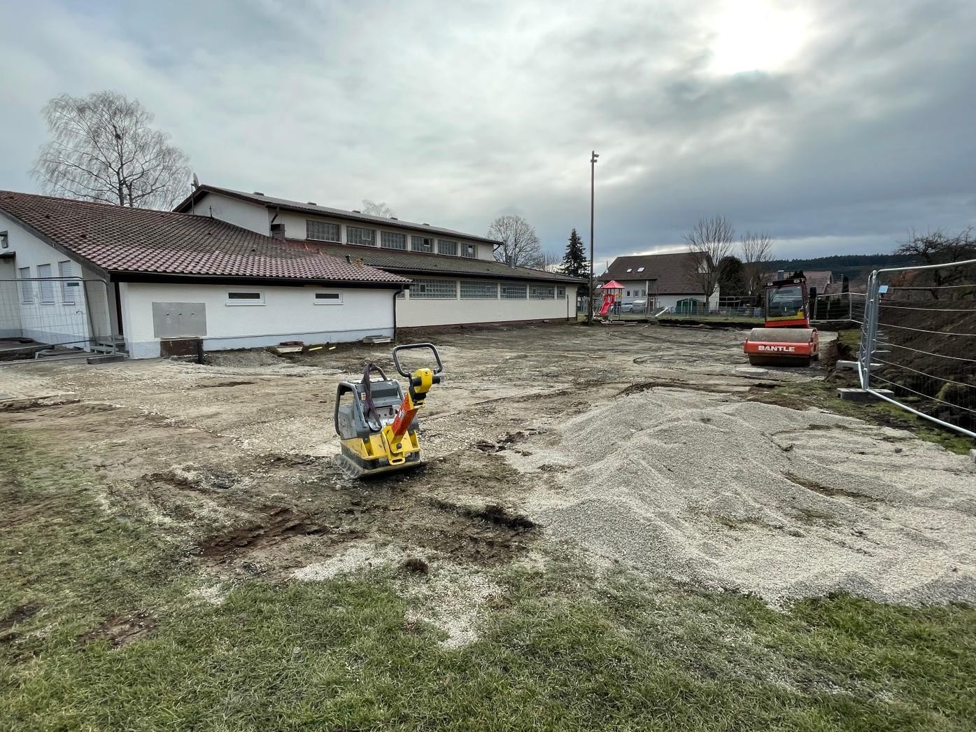 Baustelle Halle Täbingen