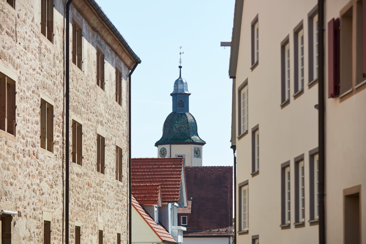 Blick auf den Kirchturm